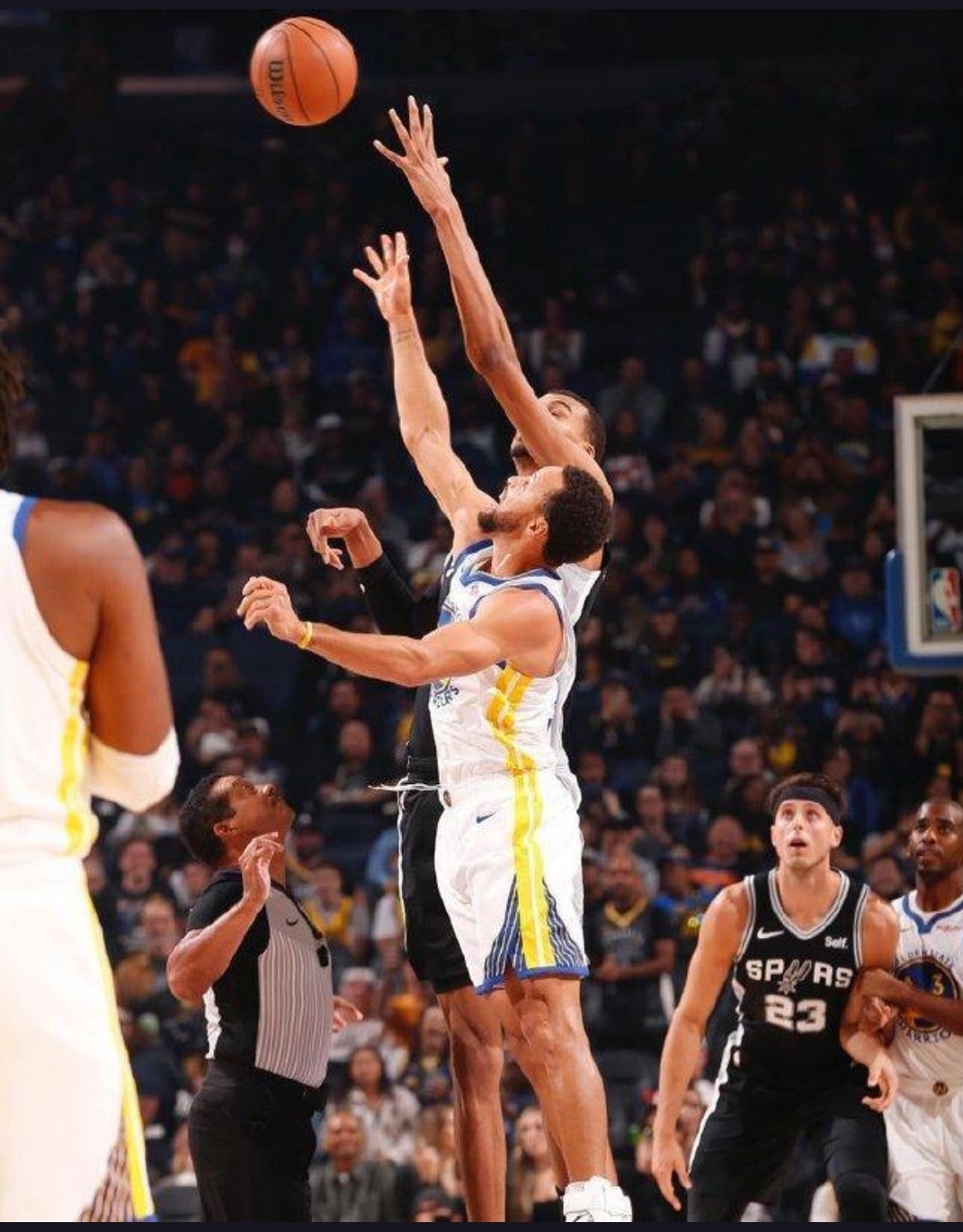 od体育网址-包含精彩瞬间重温，豪门对决扣人心弦的词条