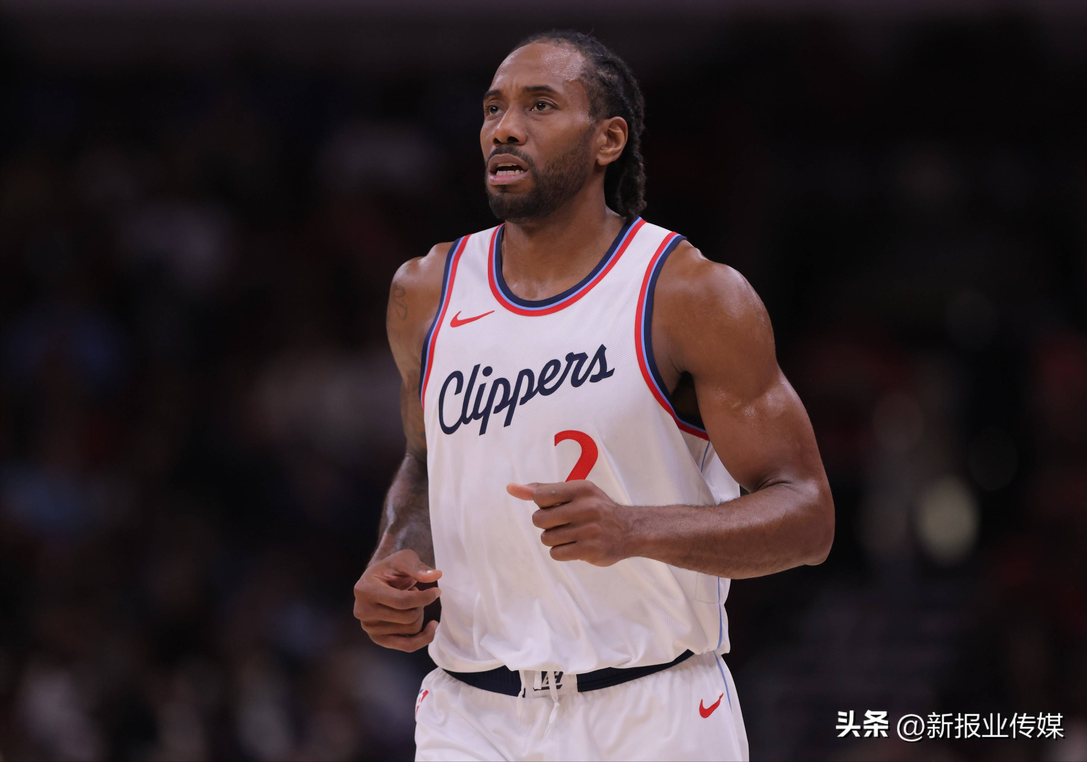 关于快船队遭遇失利,主力球员伤退成疑的信息 关于快船队遭遇失利,主力球员伤退成疑的信息