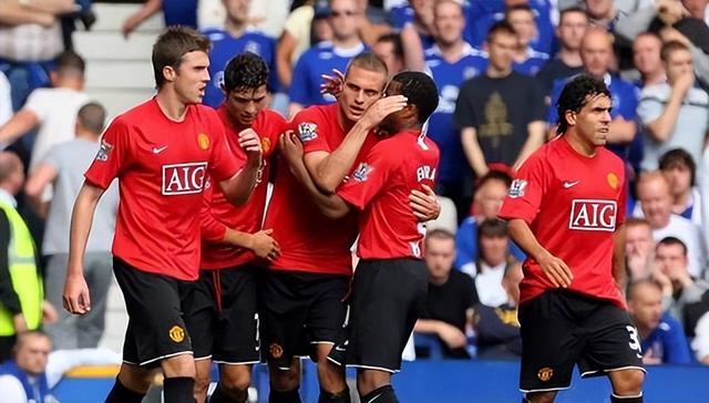 两队实力相当,谁能笑到最后? 两队实力相当,谁能笑到最后?