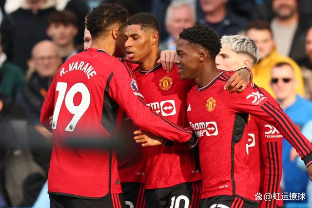 利物浦客场连克，曼城大取三分的简单介绍