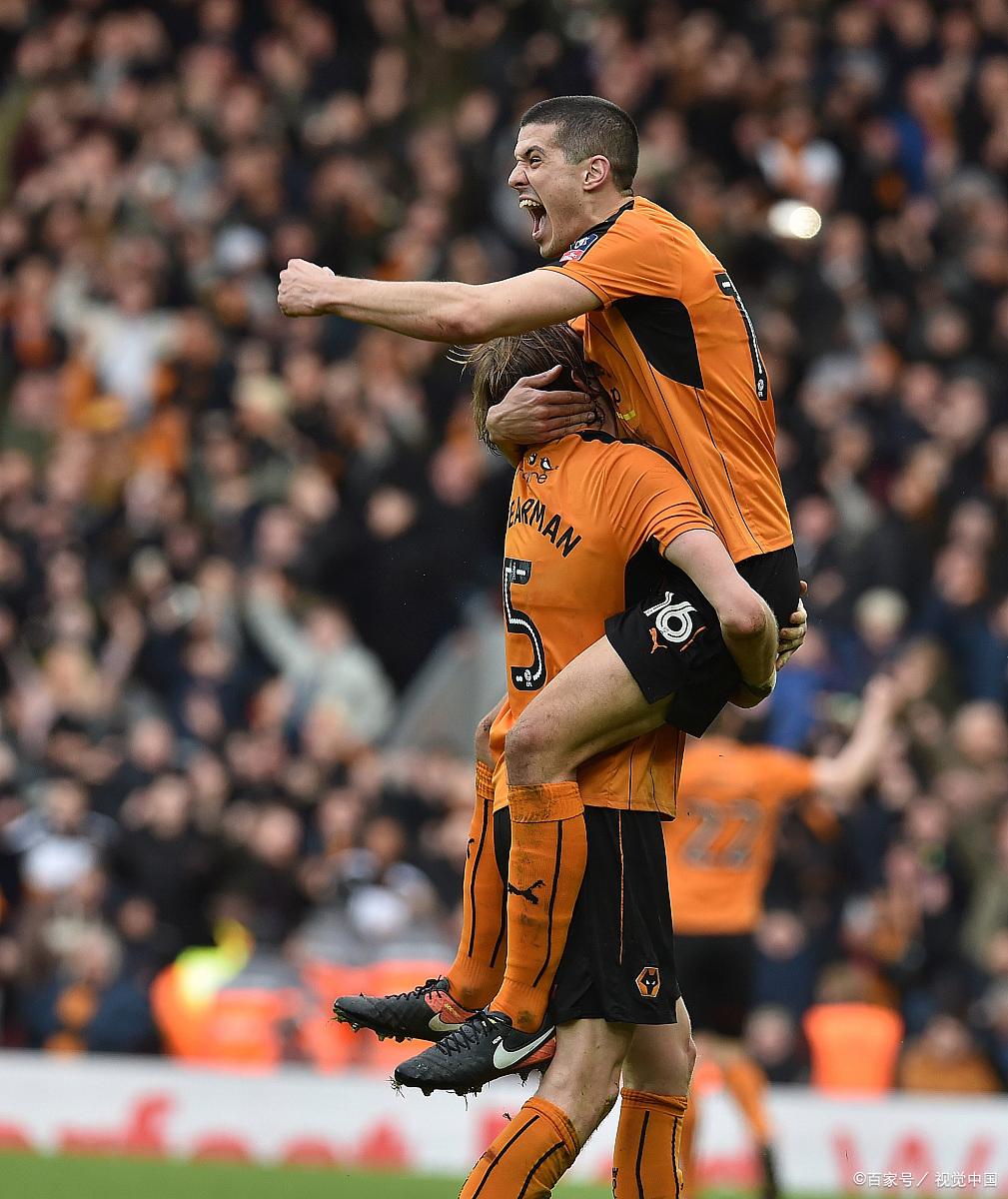 包含狼队遭遇连败，士气低迷难以扭转劣势的词条