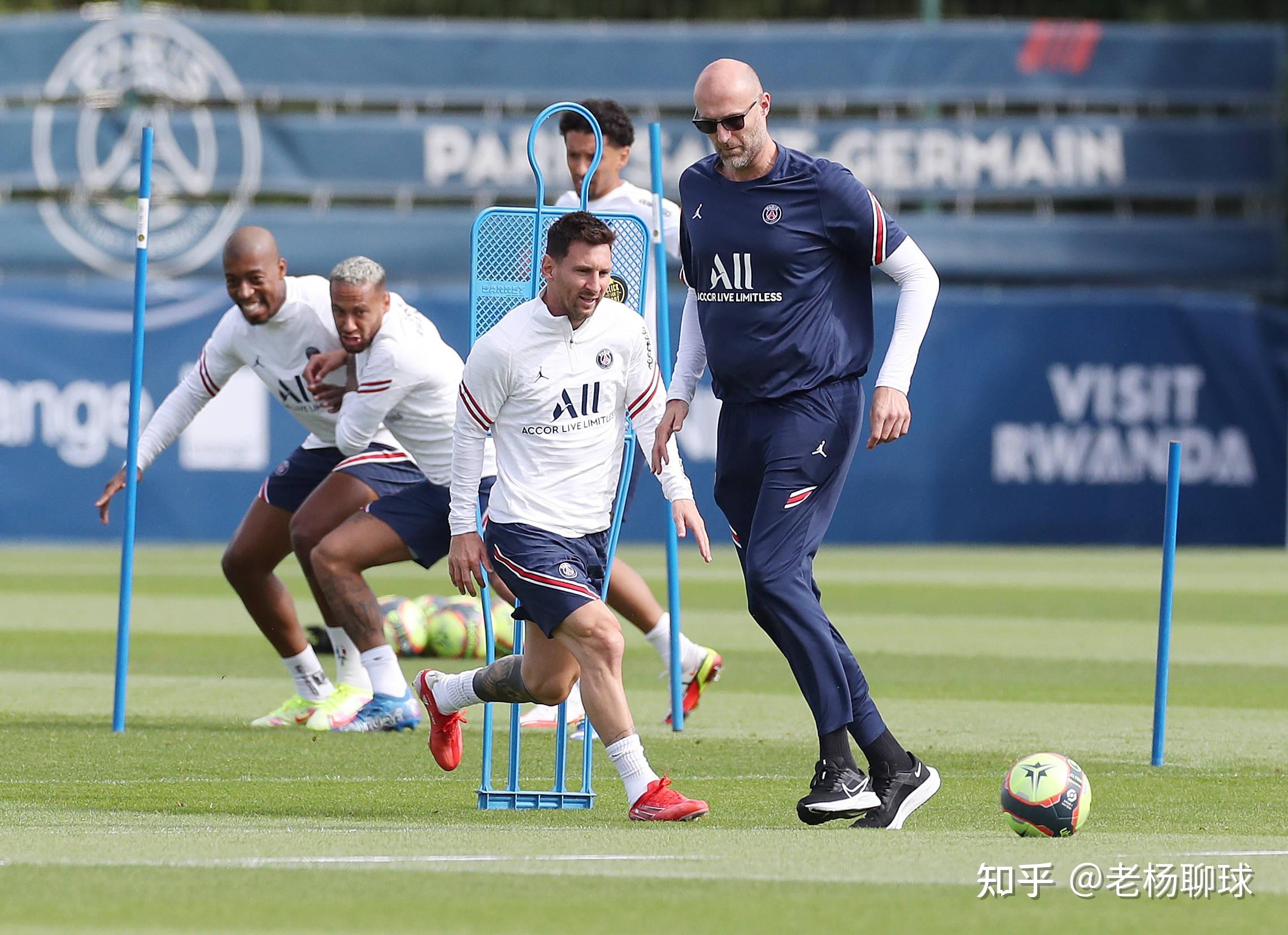 关于斯特拉斯堡遭遇重创，战绩持续低迷的信息