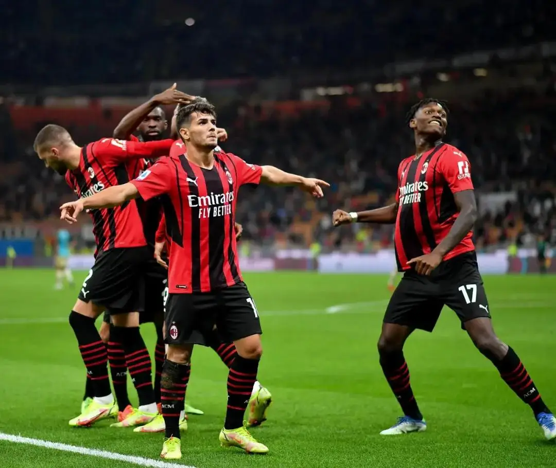 关于AC米兰与尤文图斯之间的强强对话备受期待的信息