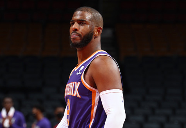 包含爵士队主场力克太阳，晋级西部总决赛的词条