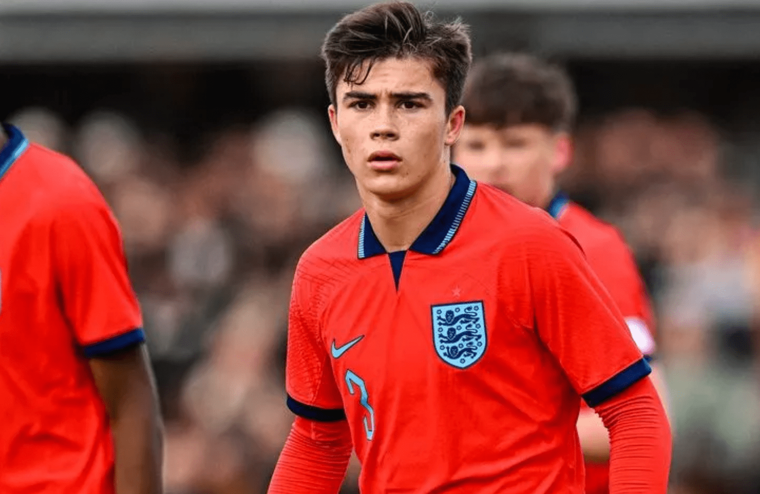 沃特福德客场胜利，英格兰足球征程浮云的简单介绍