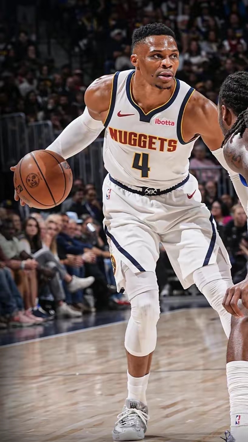 关于湖人新援威斯布鲁克调整状态，助力球队取得连胜的信息